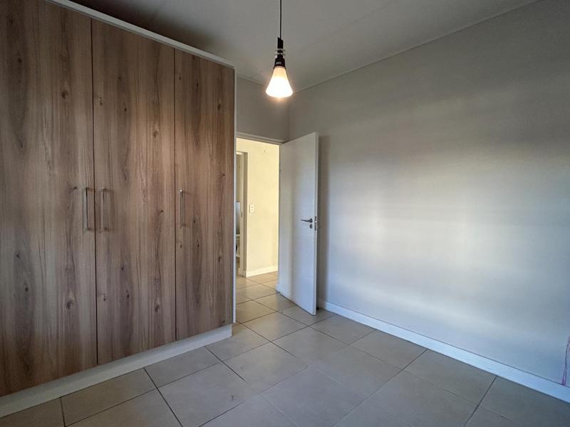 To Let 3 Bedroom Property for Rent in Sandown Western Cape